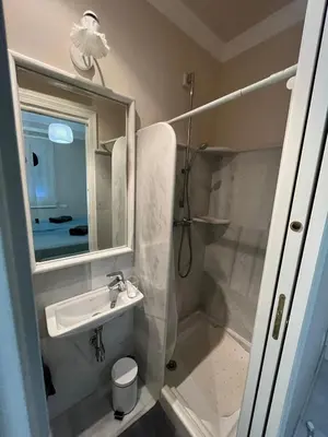 a bathroom with a sink and a shower at Mirador de Sanlucar 6 in Sanlúcar de Barrameda