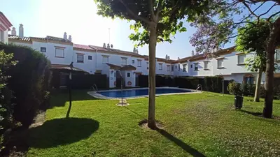 a view of the house from the yard at Villa Mar de Las Redes in El Puerto de Santa María