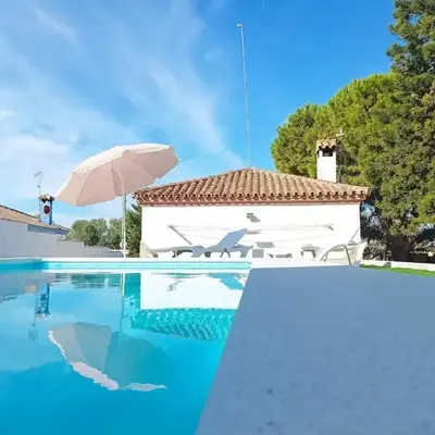 Casa de campo con piscina