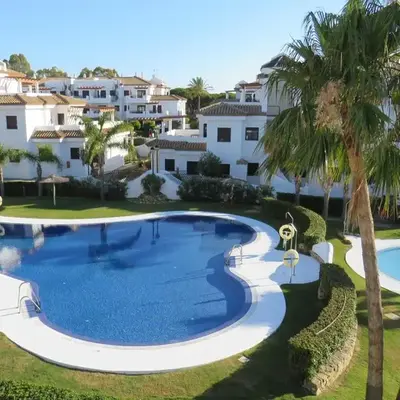 Segunda planta con terraza y solarium