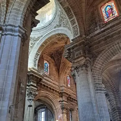 TU ESCONDITE