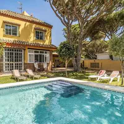 Nice Home In Chiclana De La Fronter