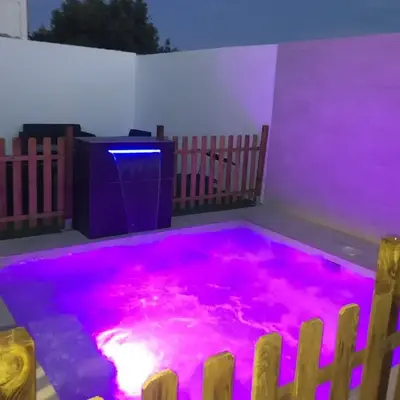 Vivienda con piscina Jacuzzi