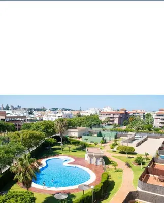 an aerial view of the pool at the resort at Lola9 in Sanlúcar de Barrameda