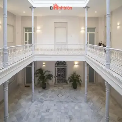 El Anfitrión - Argüeso 8
