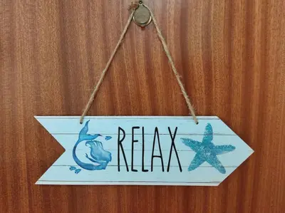 a sign that says reflexamine hanging on a door at Precioso apartamento en Rota in Rota