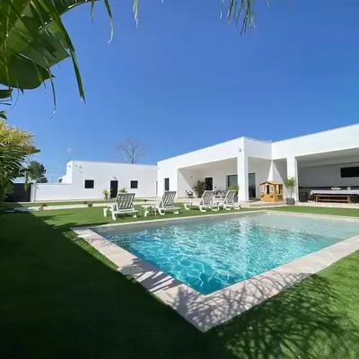 Villa con piscina Camino Doñana