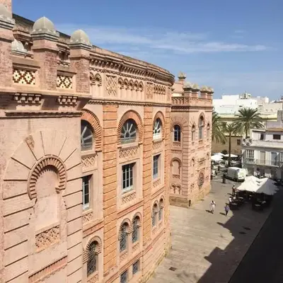 Vista Plaza Falla
