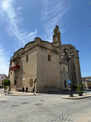 an old brick building on a city street at Sueños de Santiago in Jerez de la Frontera