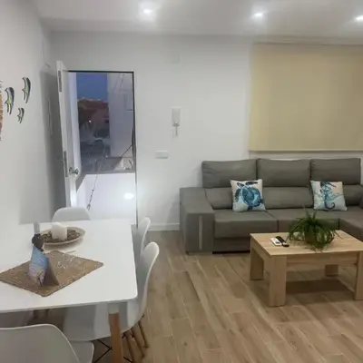 Apartamento Bajo De Guía 1A