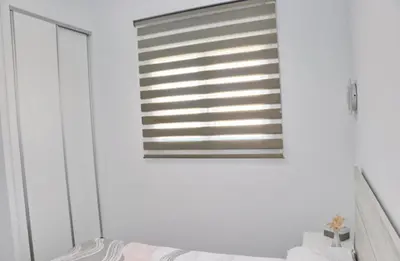 a window in a room with a white wall at Casa el rincón de la Rosa in Conil de la Frontera