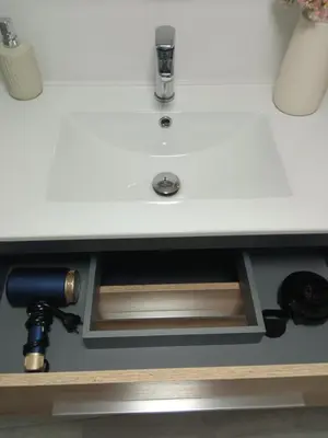 a white counter with a sink and a microscope at El Altozano N4 in Arcos de la Frontera