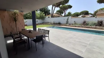 Gallery image of Villa moderna piscina balinesa cerca de la Playa in Novo Sancti Petri