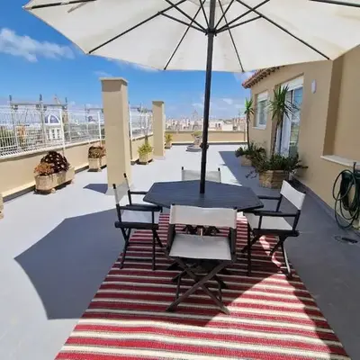 Ático con espléndida terraza