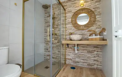 a bathroom with a shower and a mirror at Lovely Home In San Antoniojerez De L With Wifi in La Barca de la Florida