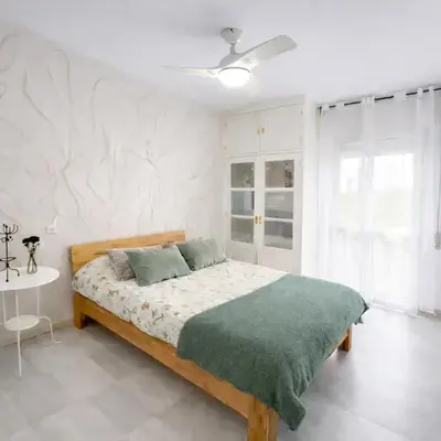 Apartamento 3 dormitorios con garaje y wifi gratis a pocos minutos del centro de Jerez