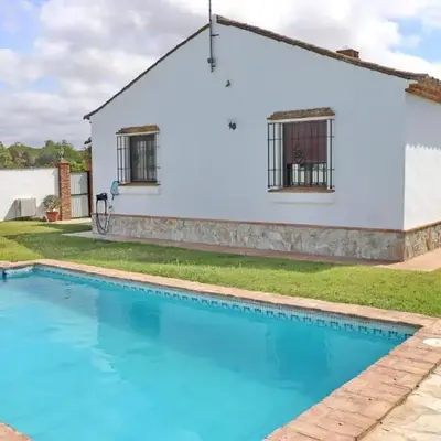 Casa con piscina 92