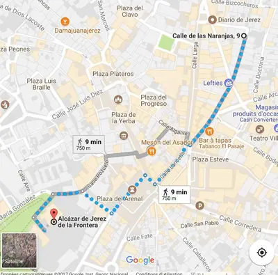 a map of the city of paris with attractions at Apartamentos Las Naranjas in Jerez de la Frontera