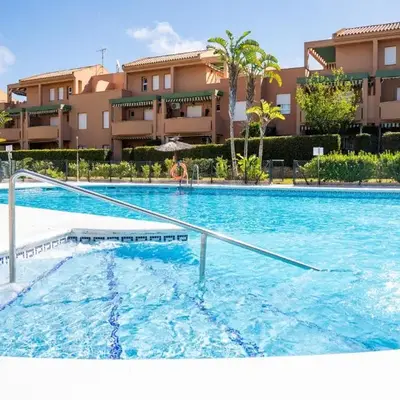 Precioso Apartamento Jardin del Golf 1