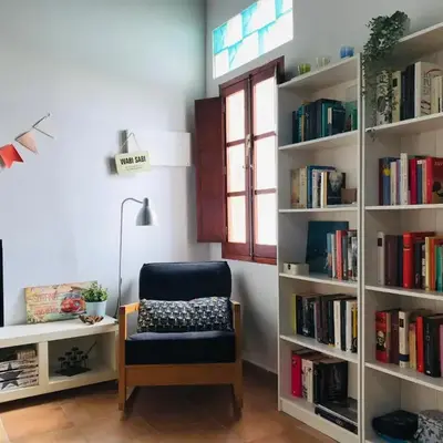 Preciosa casa baja con aire acondicionado