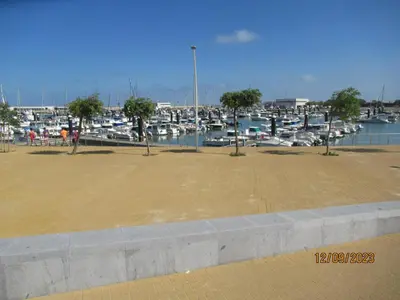 a marina filled with lots of boats in the water at Apartamento La Gaviota in Chipiona