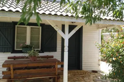 Gallery image of Tranquila Casa de Madera in Chiclana de la Frontera
