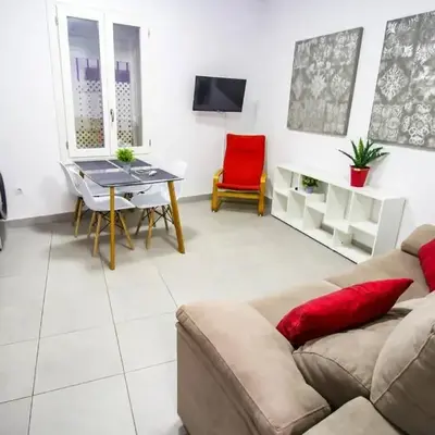 SH Cruz. Moderno apartmento cerca del Mercado.