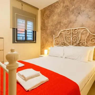 Puerta San FELIX free parking by Cadiz4Rentals