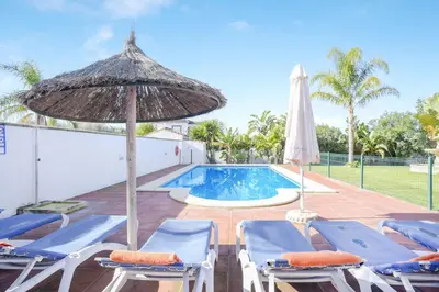 Gallery image of Casa Villanueva 5 - Sólo Familias in Conil de la Frontera