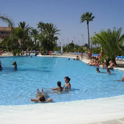Duplex 6 pax con Wifi en Bahia Sur con parking y piscinas comunitarias