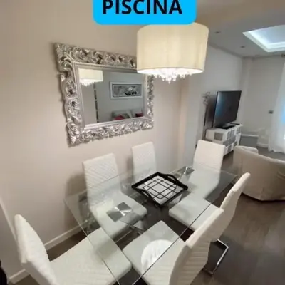 Beautiful & Cozy Apart. Pool & Parking-Downtown