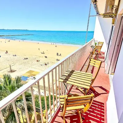 En Playa Apartamento con Balcón