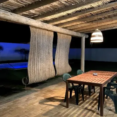 Las Casitas de la Barrosa con jardín y piscina