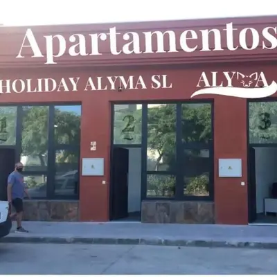 HOLIDAY ALYMA