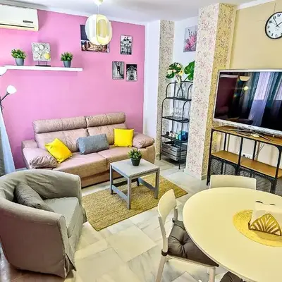 Palacios Deluxe Apartment with Elevator