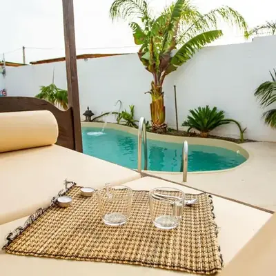 Villa Tokio con jacuzzi y piscina privada
