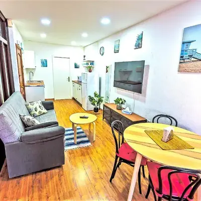 Plaza Noria Apartments with Balconies