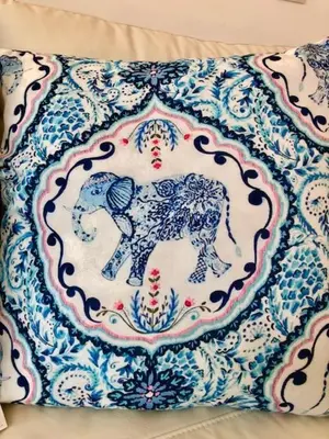a blue and white pillow with a horse on it at GATU PREMIUM Ático Parra, parking, piscina común, terraza, wifi , 