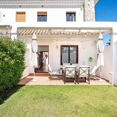 Casa Levante en playa Fuente del Gallo