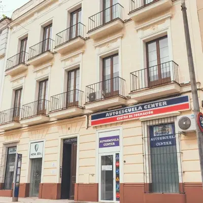 Apartamentos Puerta Sevilla