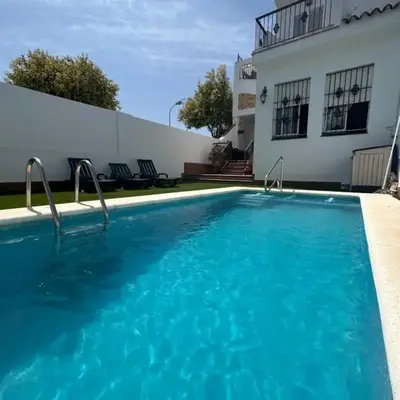 VILLA SALMONETE