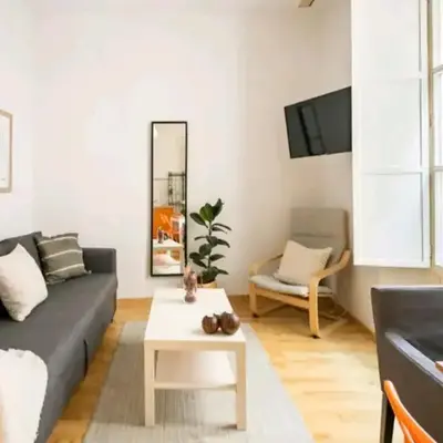 Apartamento luminoso y céntrico